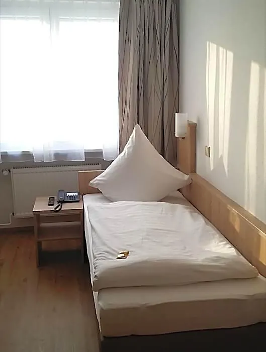 Hotel Rheinkrone-1